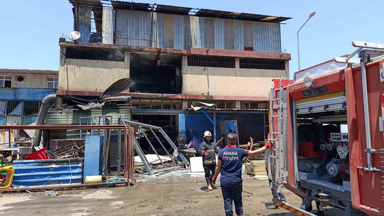 Adana’da iş yerinde tüp patladı: 3 yaralı