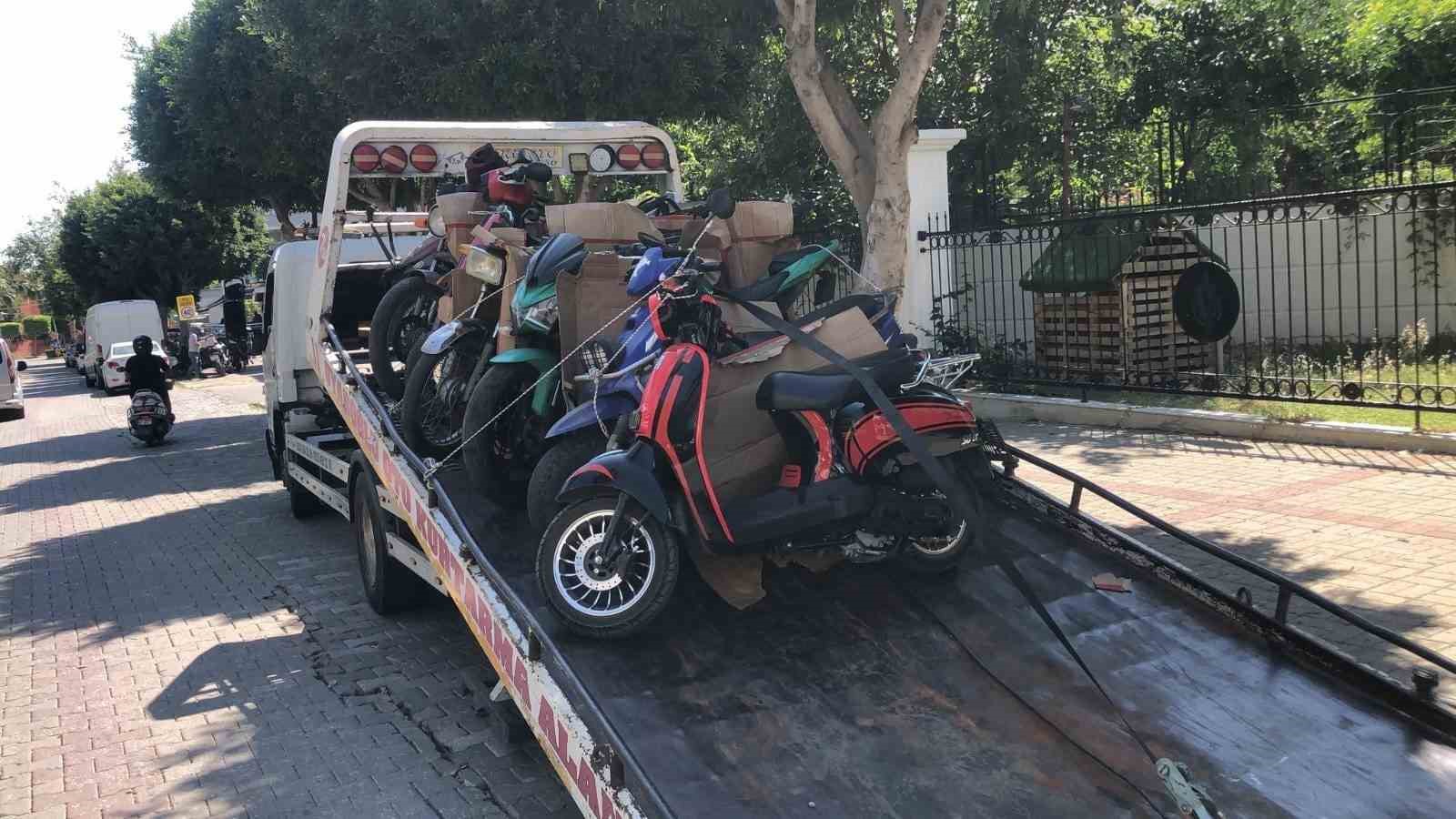 Kurallara uymayan motosiklet sürücülerine ceza yağdı