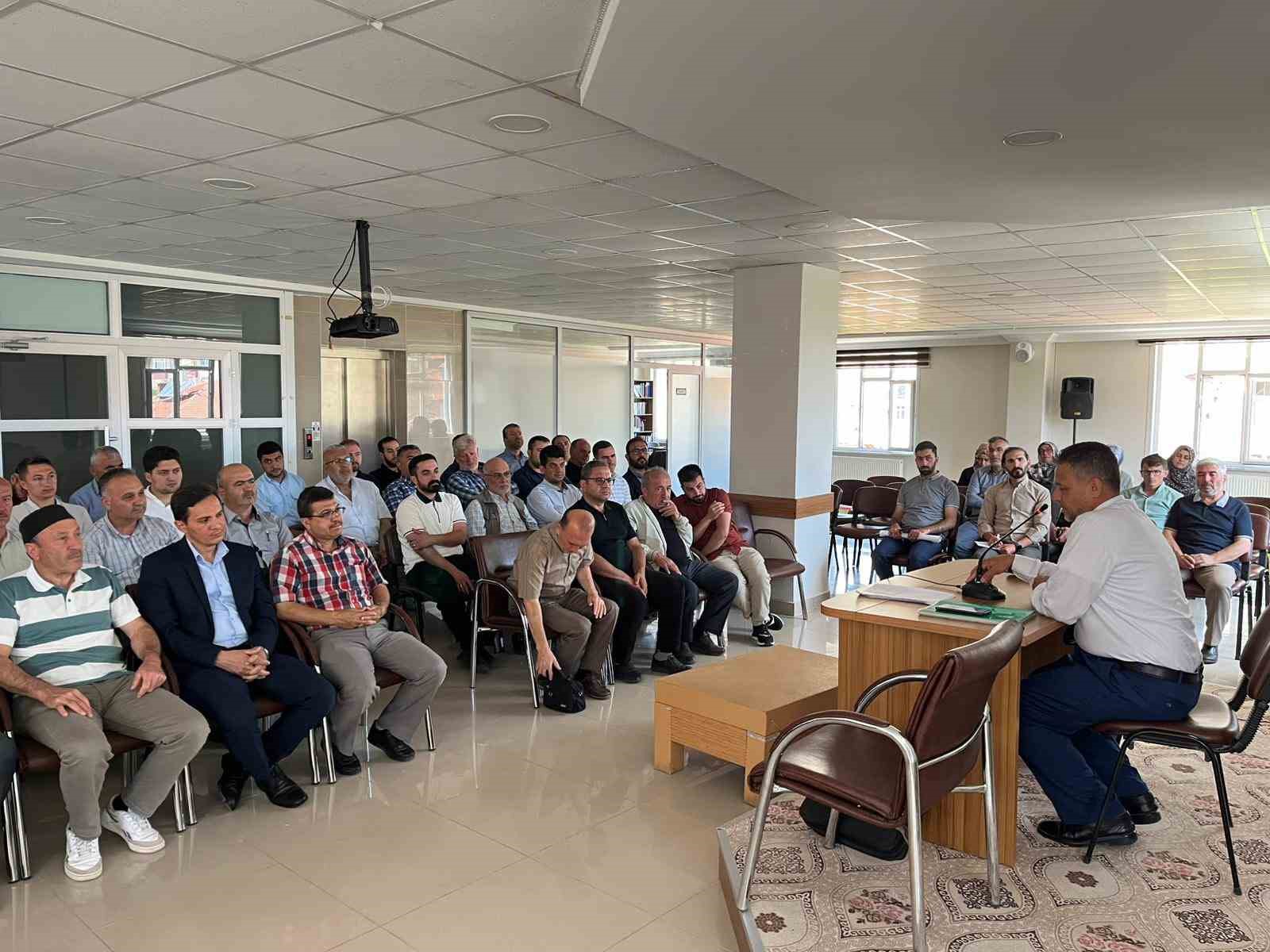 Bozkır’da Yaz Kur’an Kursları eğitim semineri düzenlendi