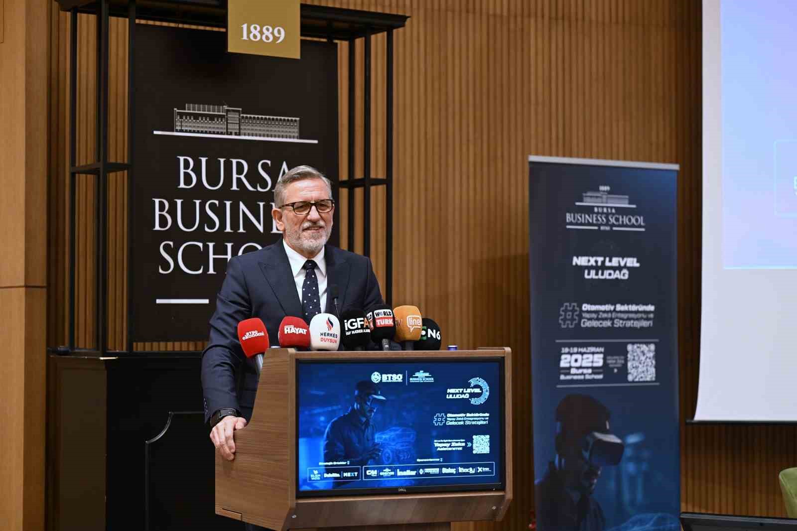 Next Level Uludağ Zirvesi Bursa Business School&rsquo;da başladı
