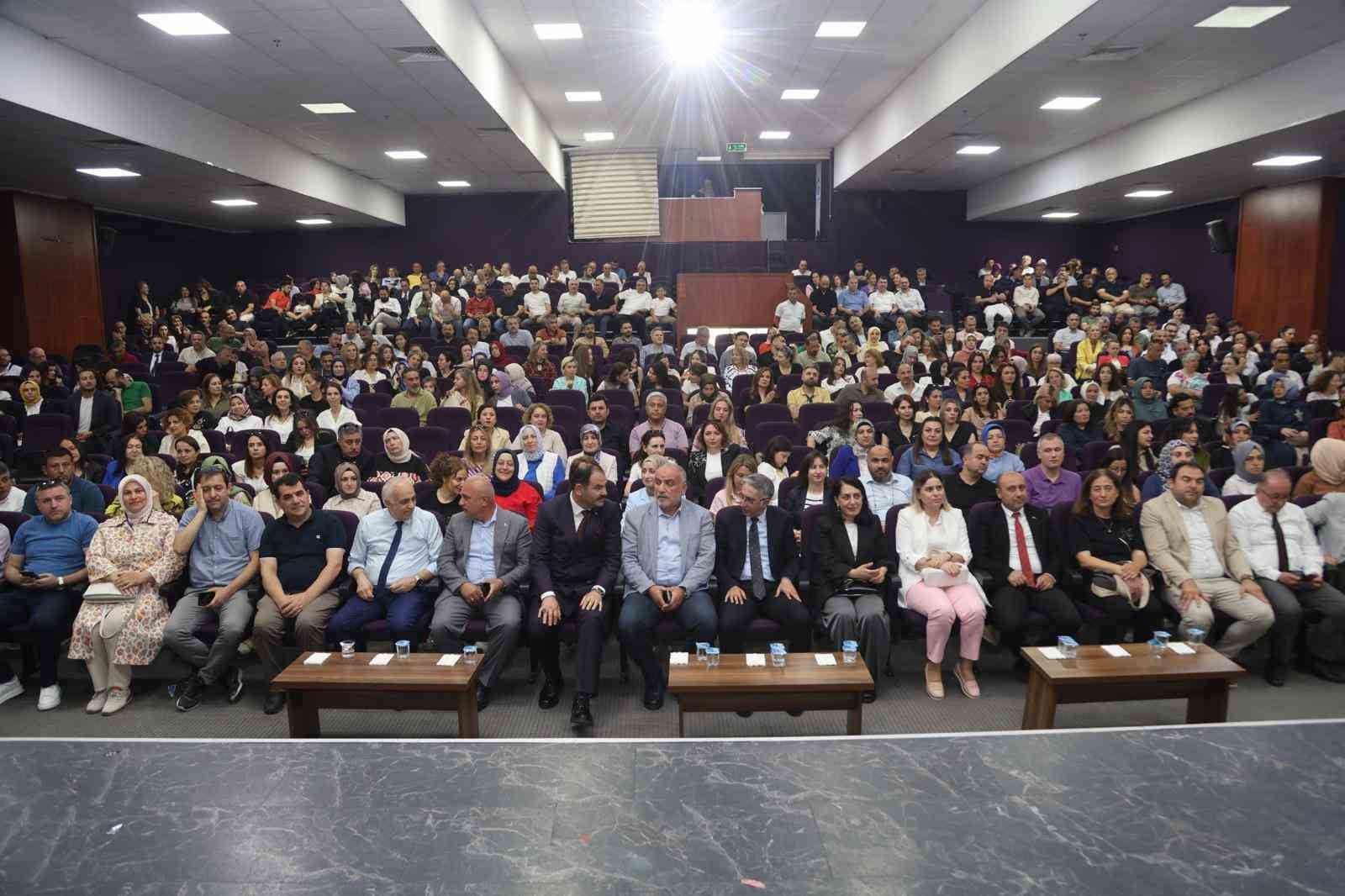 Başkan Sandıkçı: "Eğitime yönelik projelerimizi hız kesmeden sürdürüyoruz"