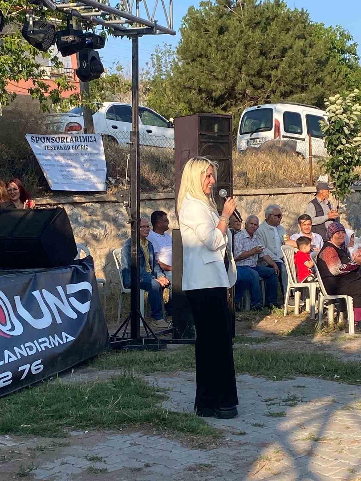 Kalecikliler 2. Geleneksel &Ccedil;andır Şenliğinde birlik mesajı verdi
