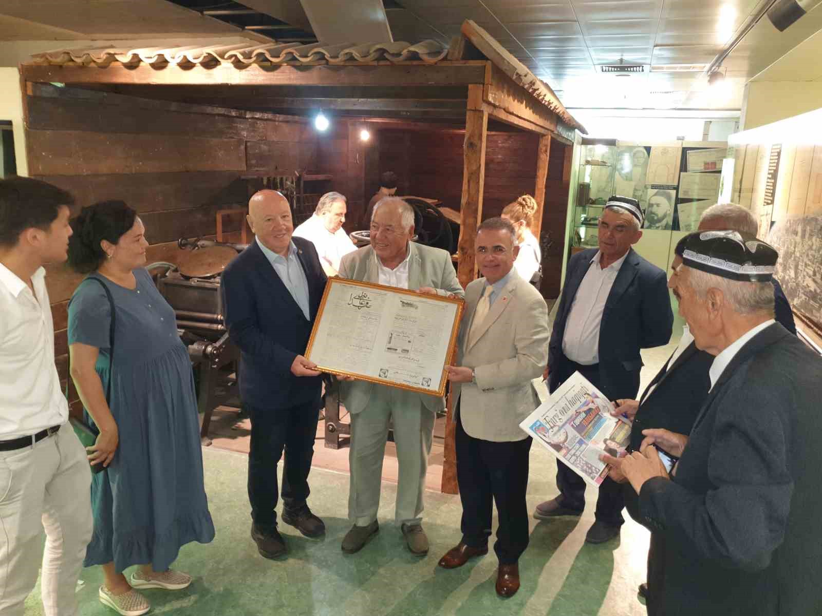 &Ouml;zbekistan Gazeteciler Birliği&rsquo;nden Bursa Gazeteciler Cemiyeti&rsquo;ne ziyaret
