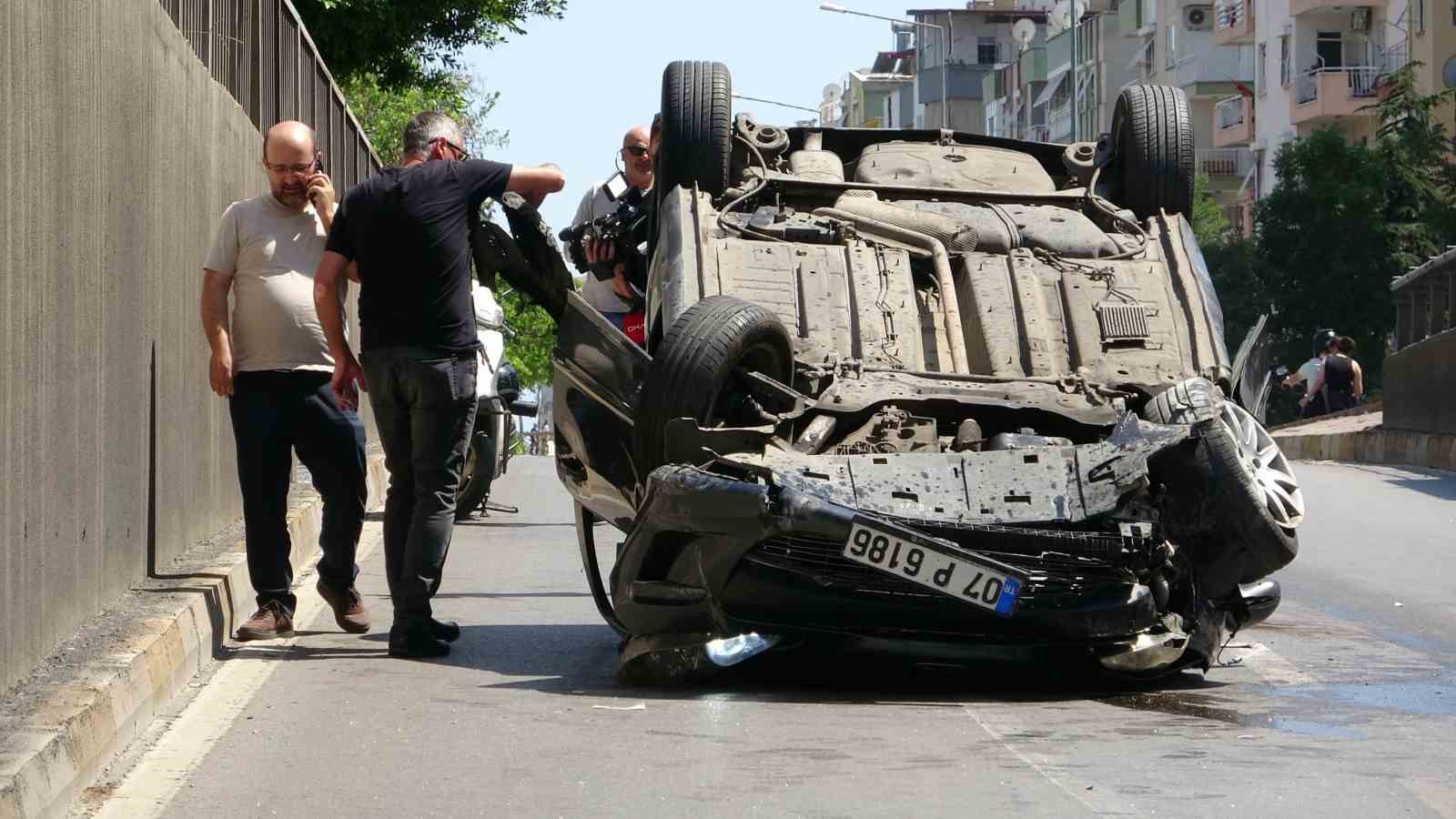 Takla atan ara&ccedil;tan burnu bile kanamadan &ccedil;ıktı
