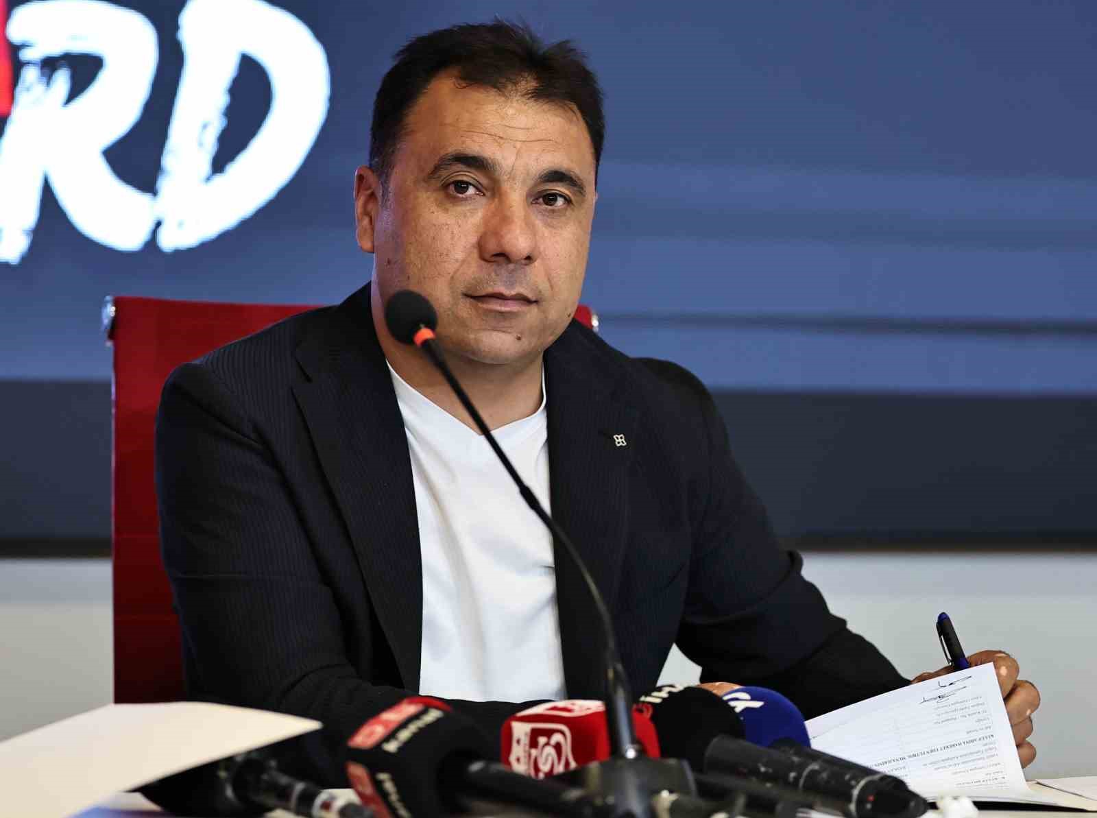 Sivasspor Başkanı Bahattin Eken: "Kongrede aday değilim"
