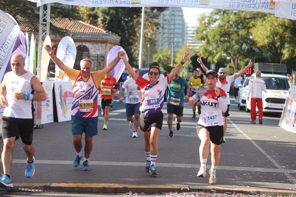 Uluslararası 16. Zeytinburnu Cumhuriyet Koşusu&rsquo;na katılım i&ccedil;in başvurular başladı
