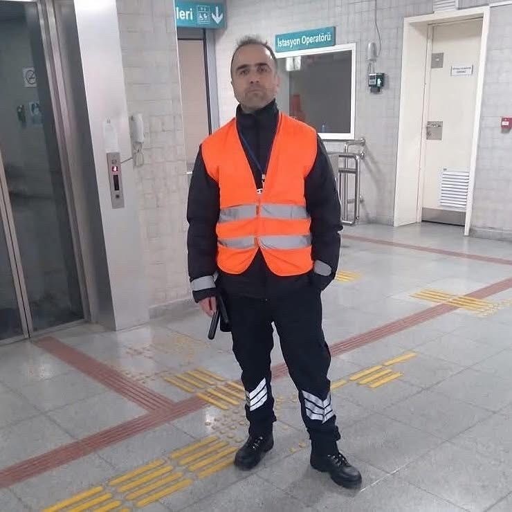 İZBAN&rsquo;da saldırıya uğrayan g&uuml;venlik g&ouml;revlisine acı veda
