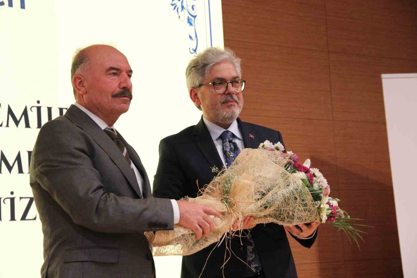 Milli Eğitim Bakan Yardımcısı Yelkenci: "&Ouml;ğrencilerimizin en b&uuml;y&uuml;k mahrumiyetlerinden biri de dostluk eksikliğidir"
