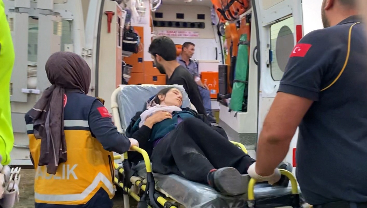 Bursa’da çatı yangını: 1 kişi dumandan etkilendi