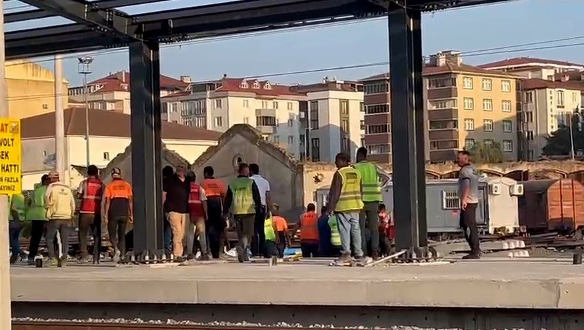 Çerkezköy’de elektrik akımına kapılan işçi ağır yaralandı