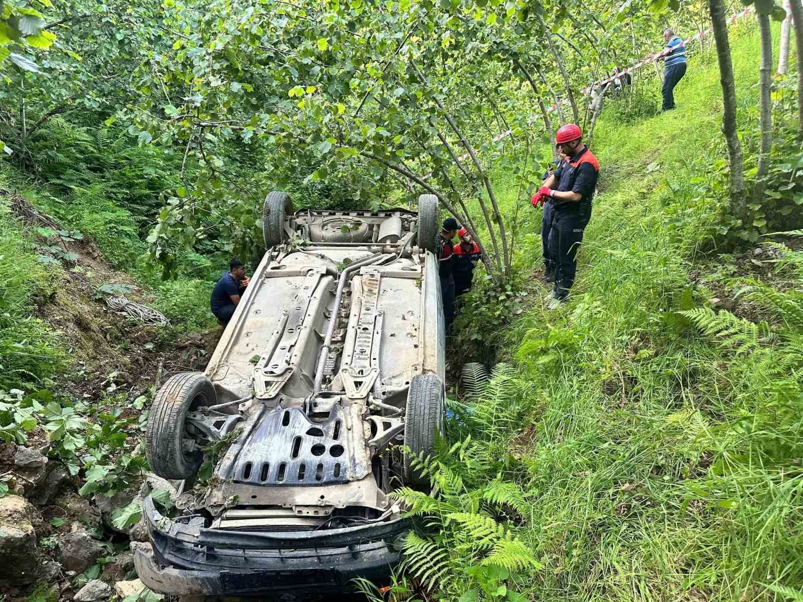 Giresun'da trafik kazasında 1 kişi hayatını kaybetti, 1 kişi yaralandı. Ihlas Haber Ajansı'nın verdiği bilgiye göre.