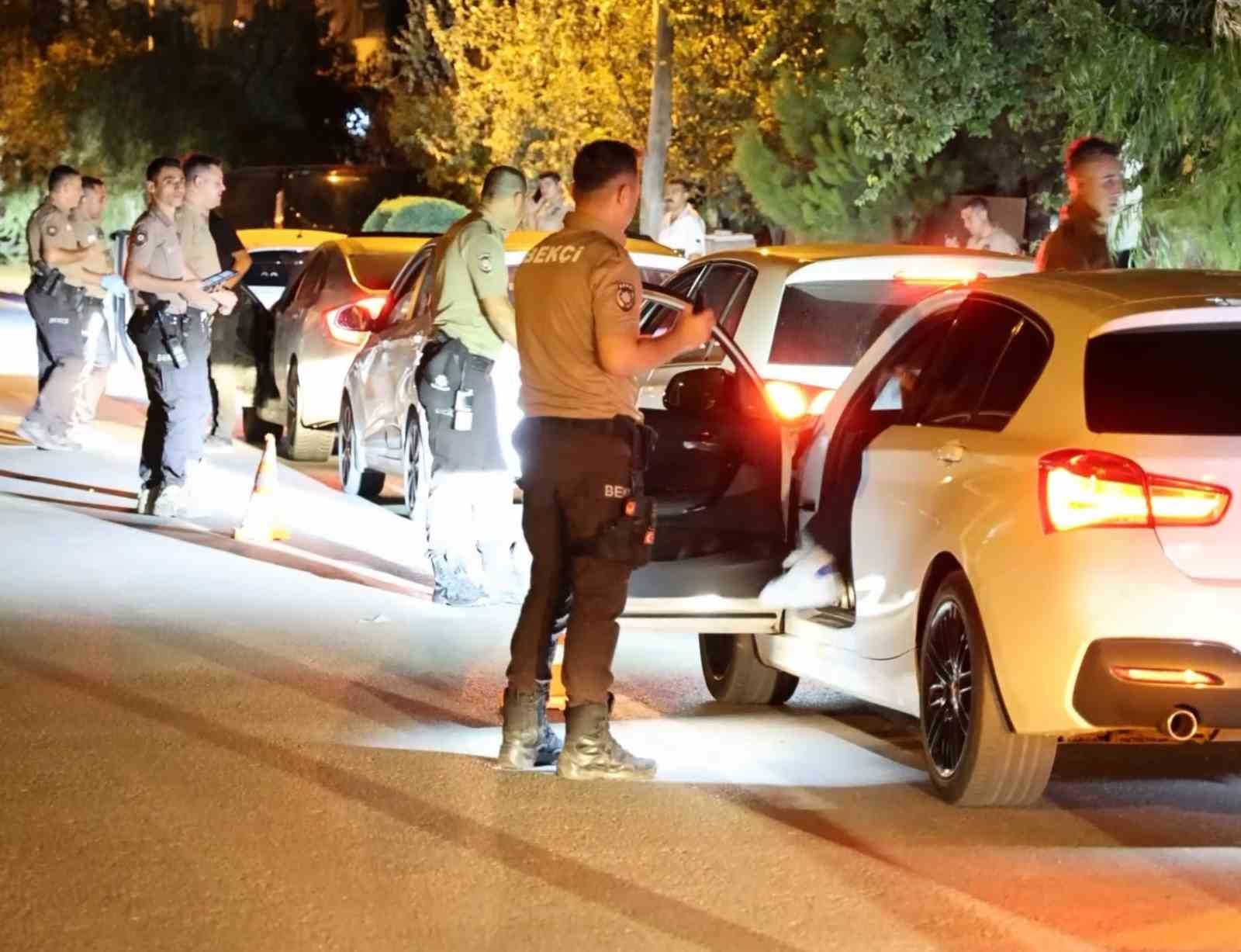 Aksaray polisinden huzur g&uuml;ven uygulaması
