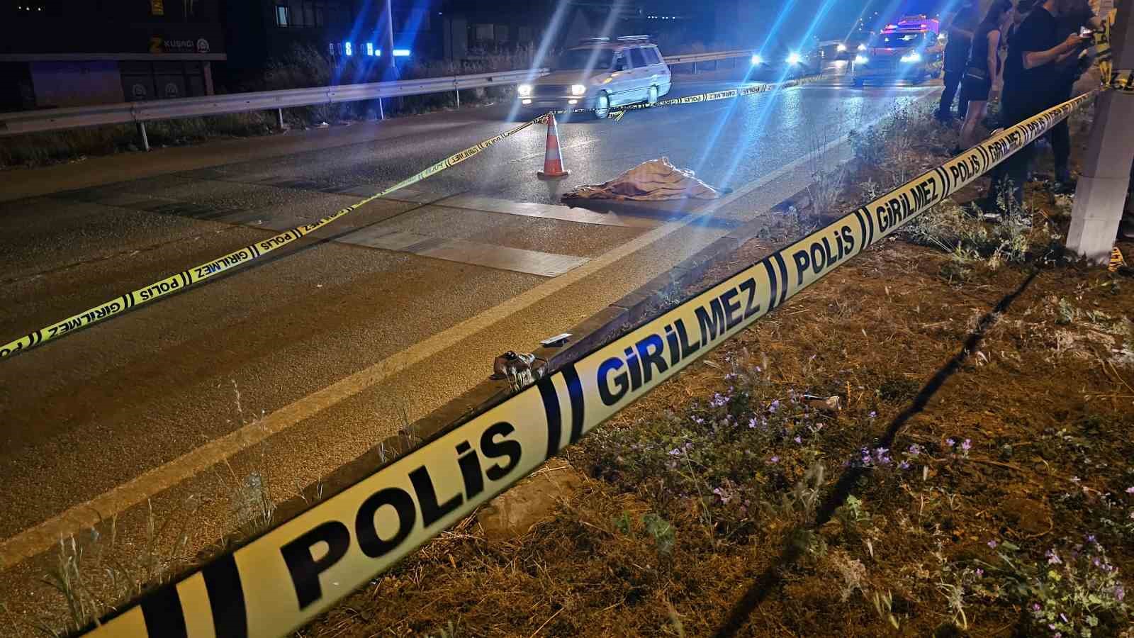 Otomobilin çarptığı yaşlı kadın hayatını kaybetti