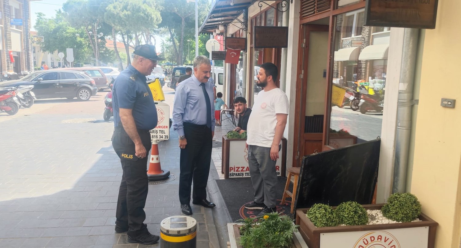 İl Emniyet M&uuml;d&uuml;r&uuml; Aktaş&rsquo;tan Kula&rsquo;ya ziyaret
