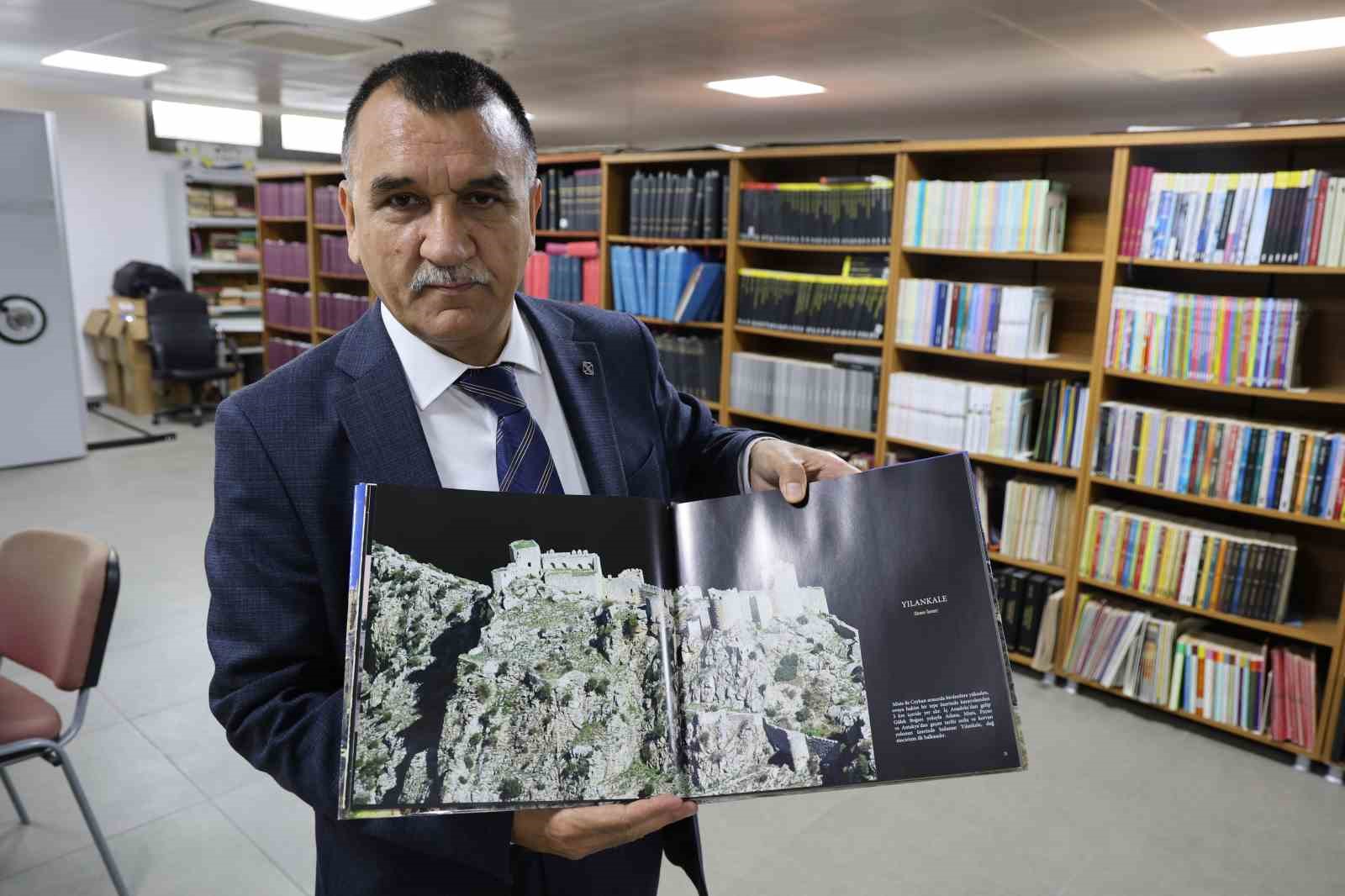 Tarihi Yılankale, ihtişamıyla hayran bırakıyor
