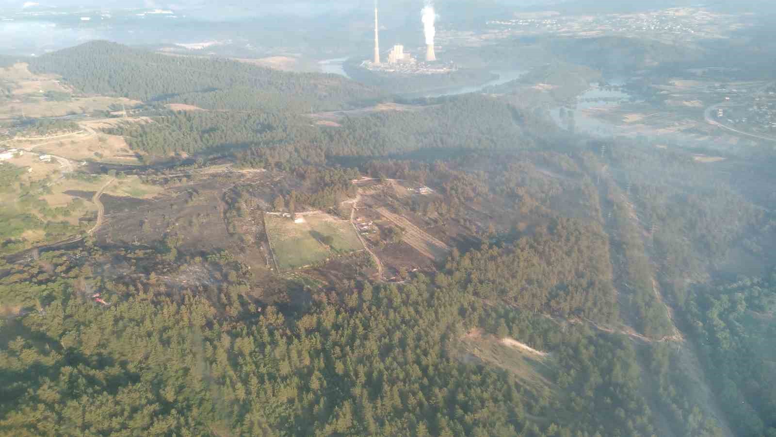 Bursa’daki yangın söndürüldü, yeşil orman griye döndü