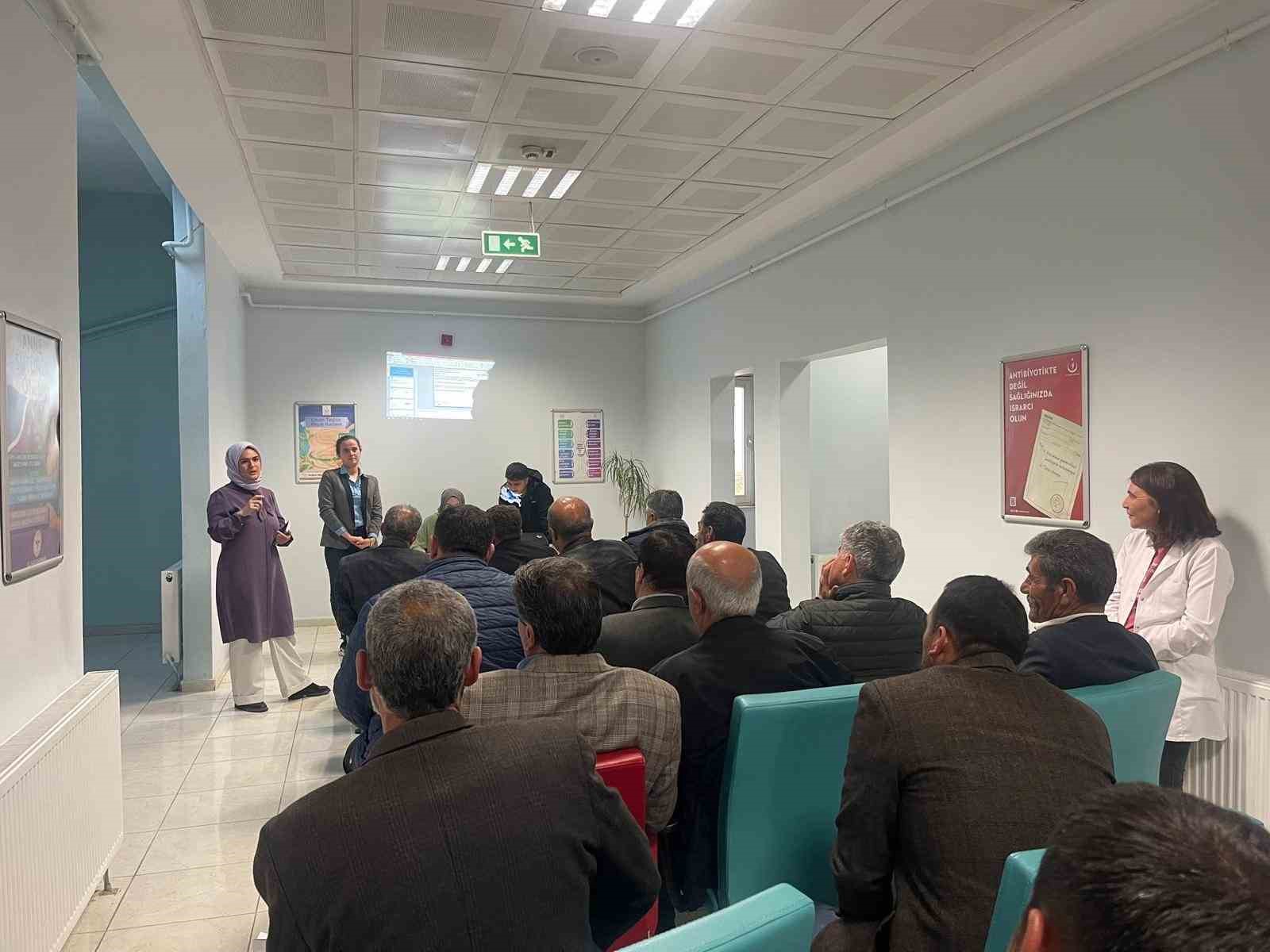 Ahlat’ta ’SAHA’ eğitimleri veriliyor
