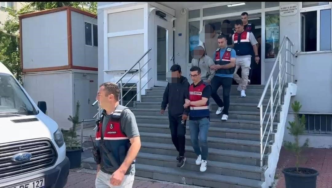 Artvin’de göçmen kaçakçılığı operasyonu: 4 Afgan yakalandı