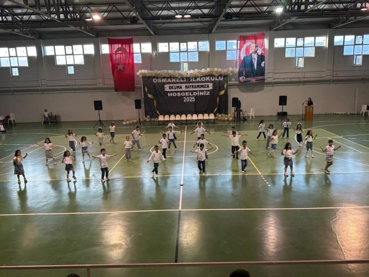 Başkan Torun, Okuma Bayramı’nda öğrencilerin sevincine ortak oldu