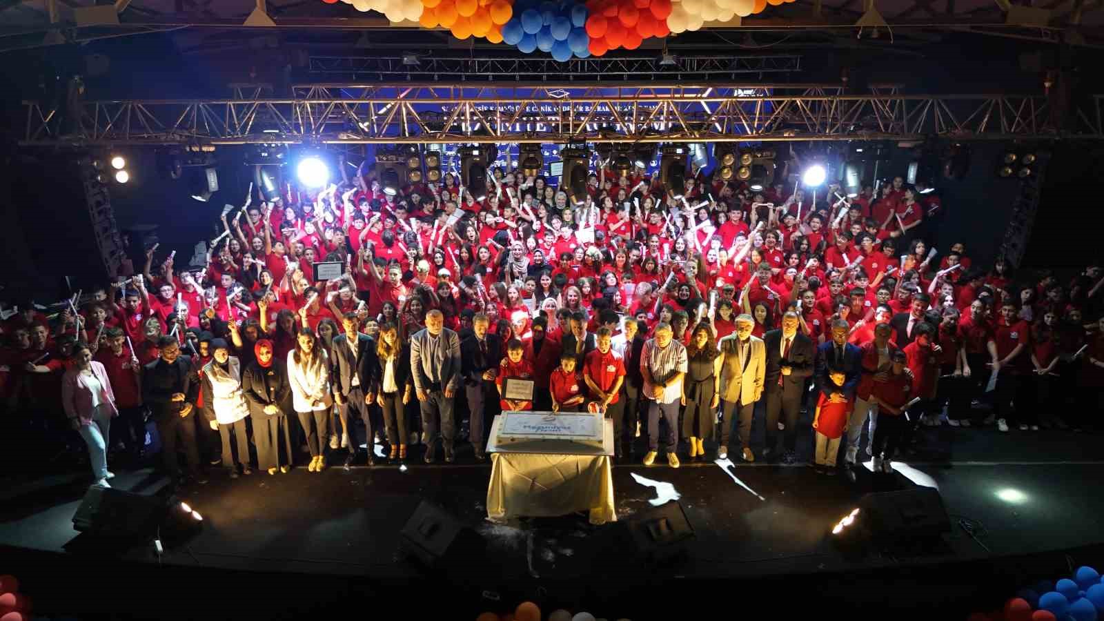 Samsun Keşif Kampüsü ve Canik Özdemir Bayraktar Keşif Kampüsü, ilk mezunlarını verdi