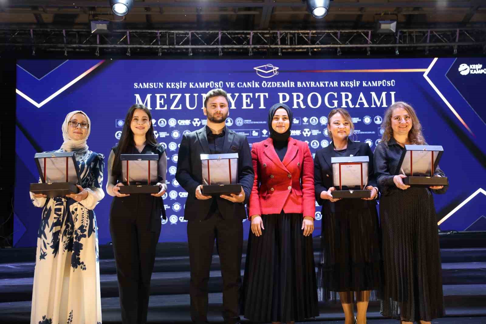 Samsun Keşif Kampüsü ve Canik Özdemir Bayraktar Keşif Kampüsü, ilk mezunlarını verdi