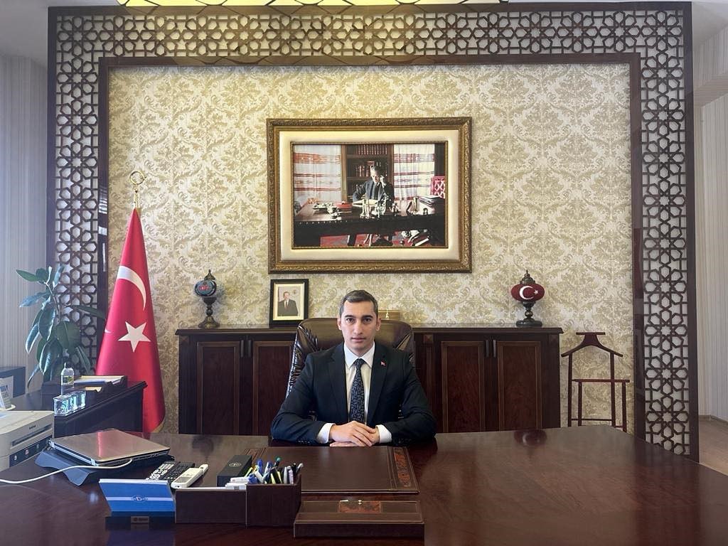 Çamardı Kaymakamı Gökçayır görevine veda etti