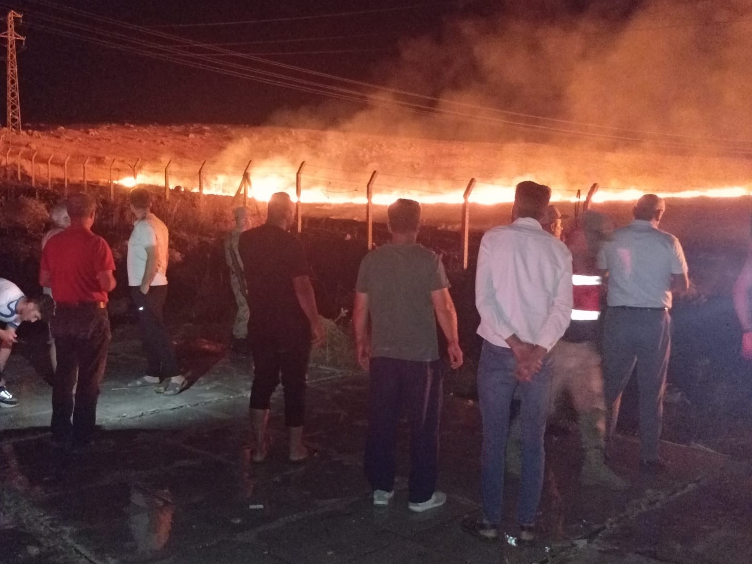 Kurtalan’da anız yangını paniğe neden oldu