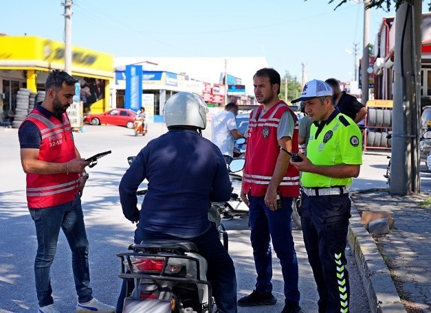 Isparta&rsquo;da kusurlu bulunan 34 s&uuml;r&uuml;c&uuml;ye idari para cezası
