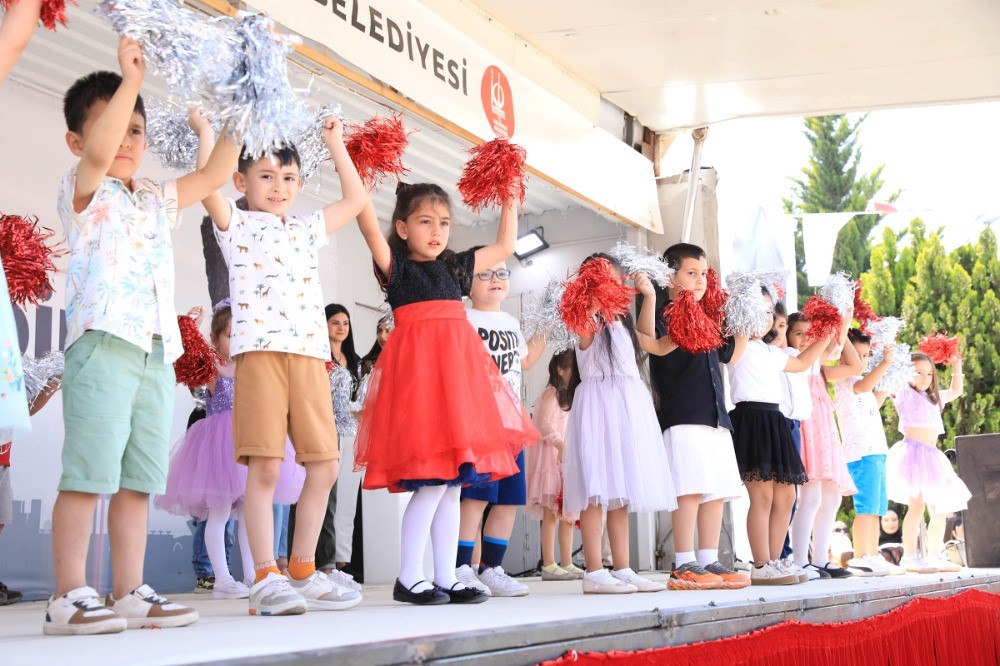 Keçiören’deki çocuk gelişim merkezlerinde mezuniyet gösterisi