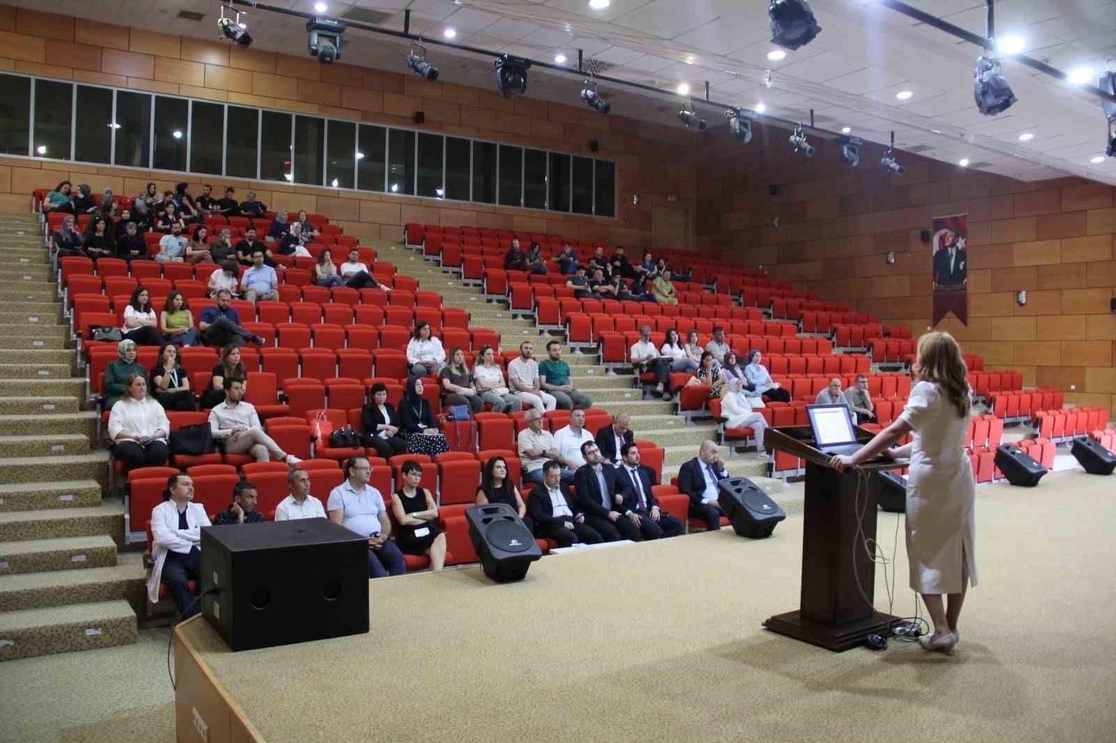Devlet Hastanesi&rsquo;nde Beyin &Ouml;l&uuml;m&uuml; Tanısı ve Don&ouml;r Bakımı semineri
