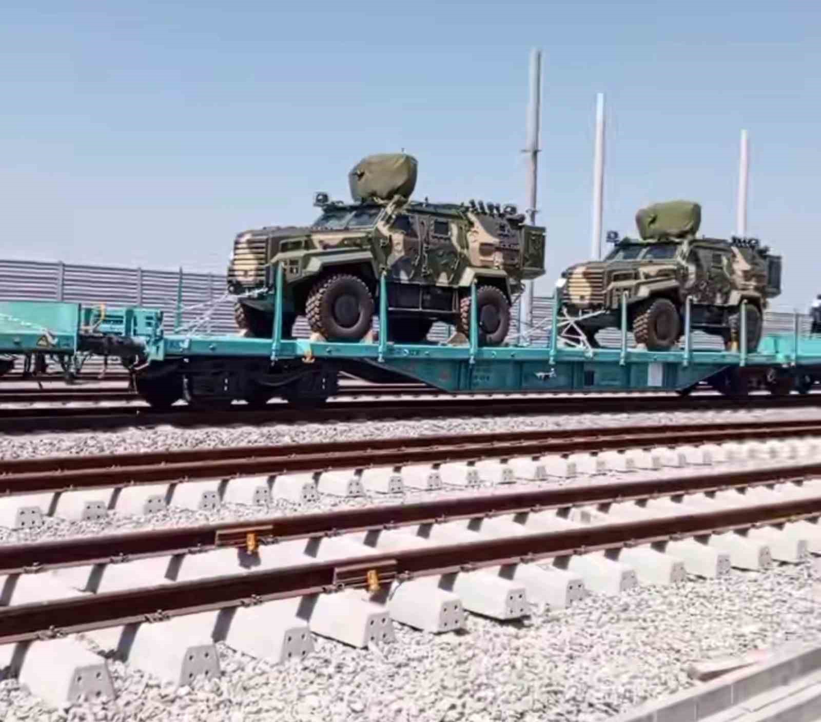 İhraç edilen zırhlı muharebe araçları Marmaray hattını kullanarak tren ile Avrupa’ya gönderiliyor
