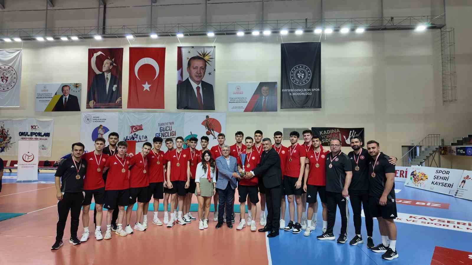 Genç erkeklerde Türkiye Şampiyonu belli oldu