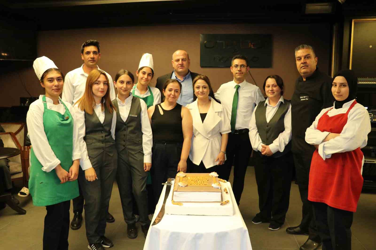 Elite World’den ayın personeli etkinliği