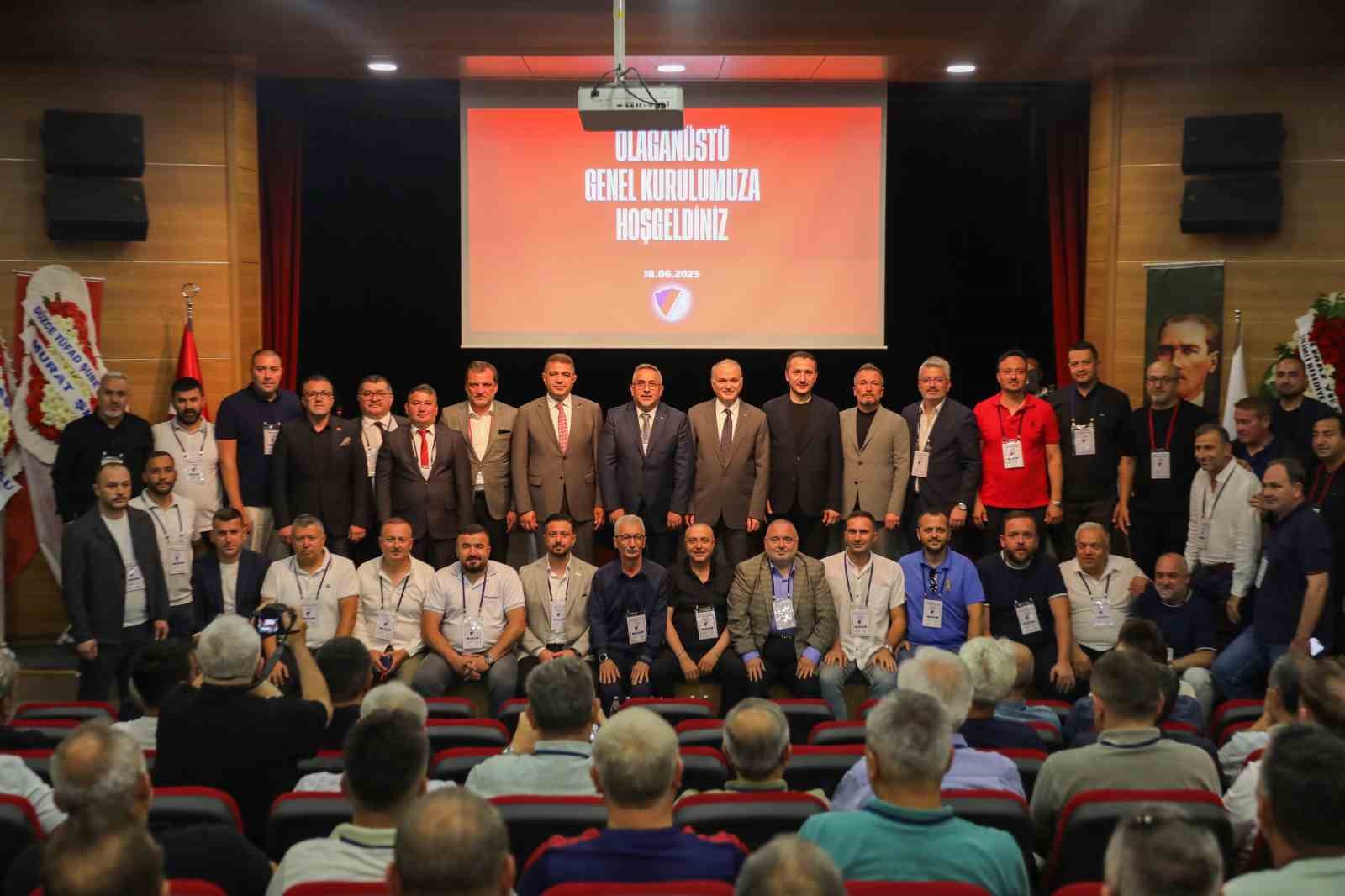 Başkan Özlü "Belediye olarak Düzcespor’un yanındayız"