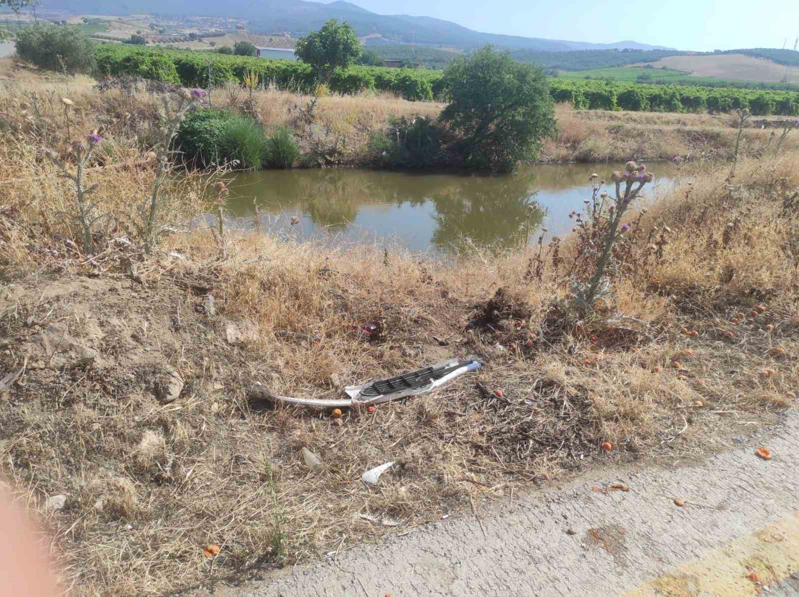 Turgutlu&rsquo;da trafik kazası: 3 kişi yaralandı
