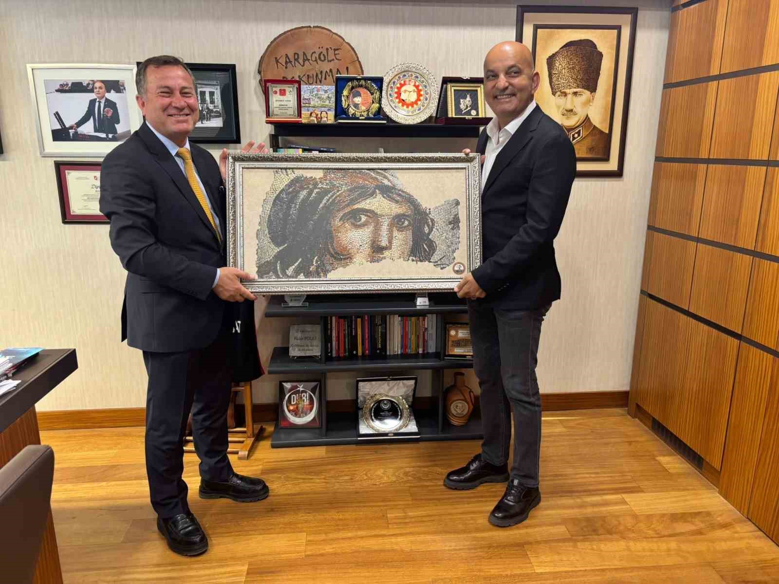 Belediye Başkanı Doğan Ankara&rsquo;da
