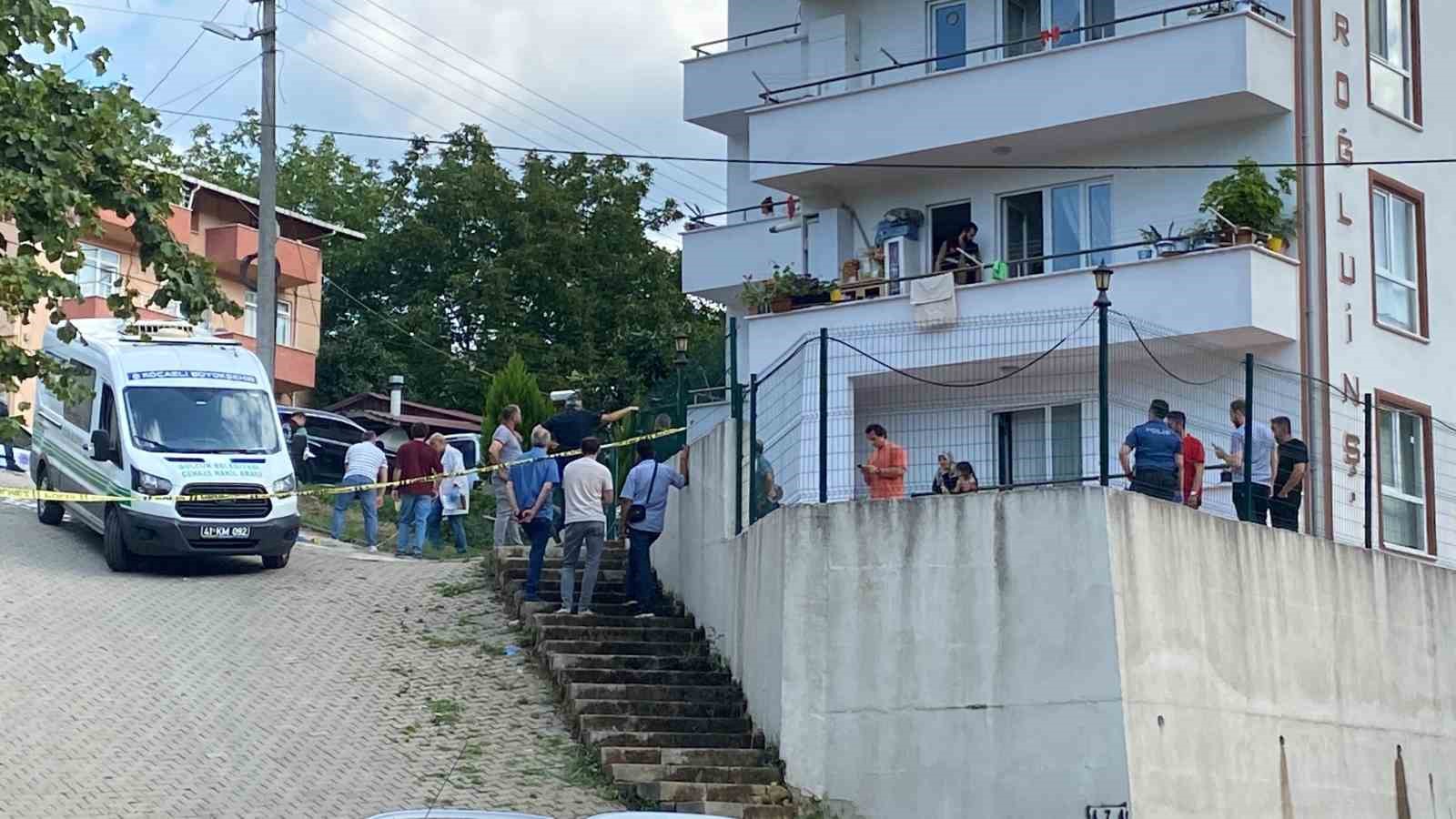 Eski eş dehşet saçmıştı, cinayeti oğlunun işlediğini iddia etti
