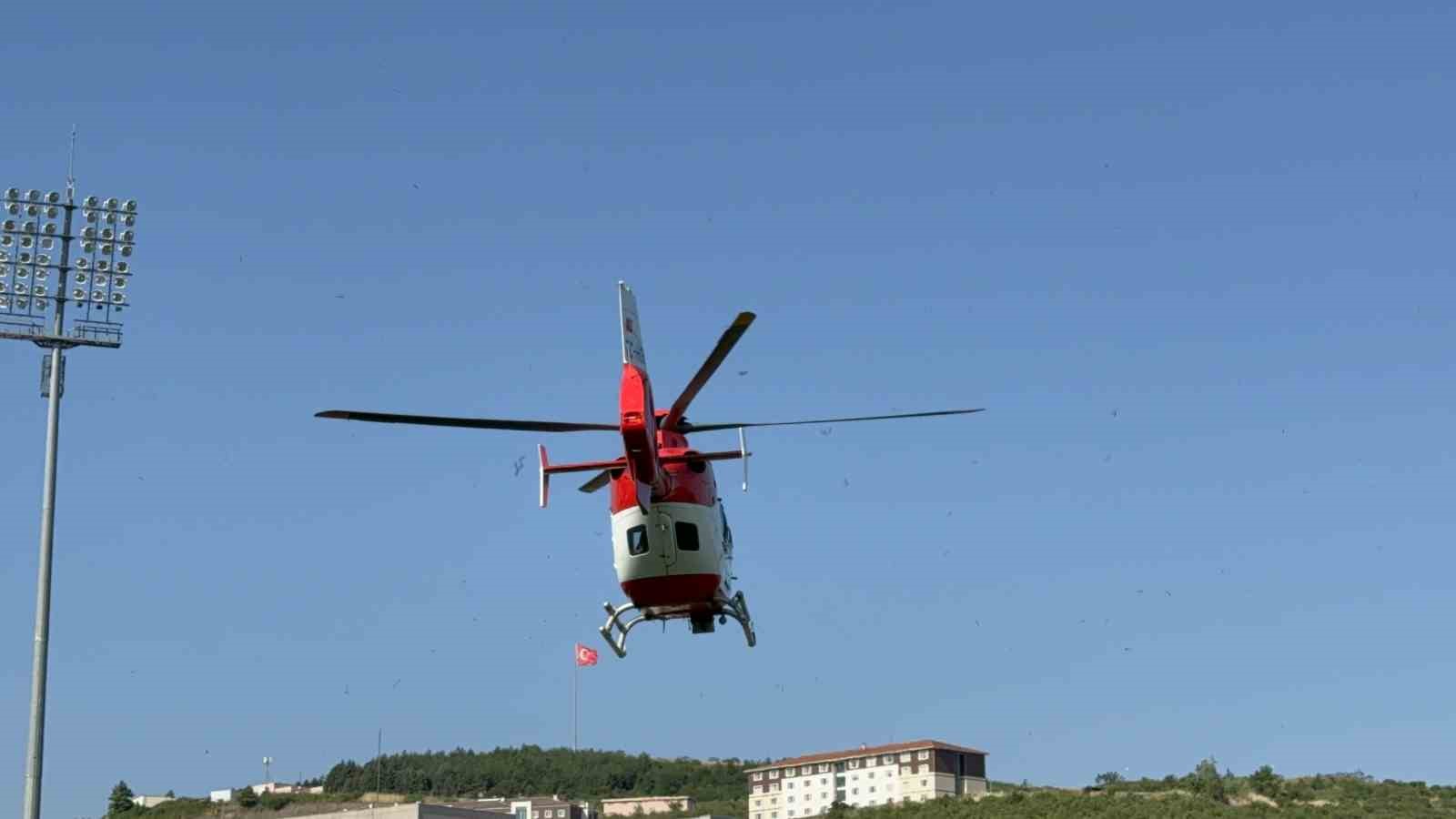 Hava ambulansı 24 yaşındaki genç kız için havalandı
