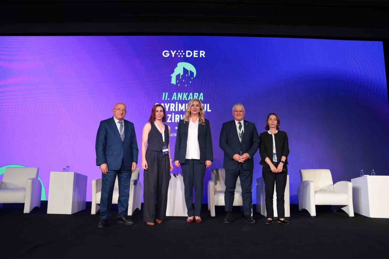 "Ankara Gayrimenkul Zirvesi" ger&ccedil;ekleşti
