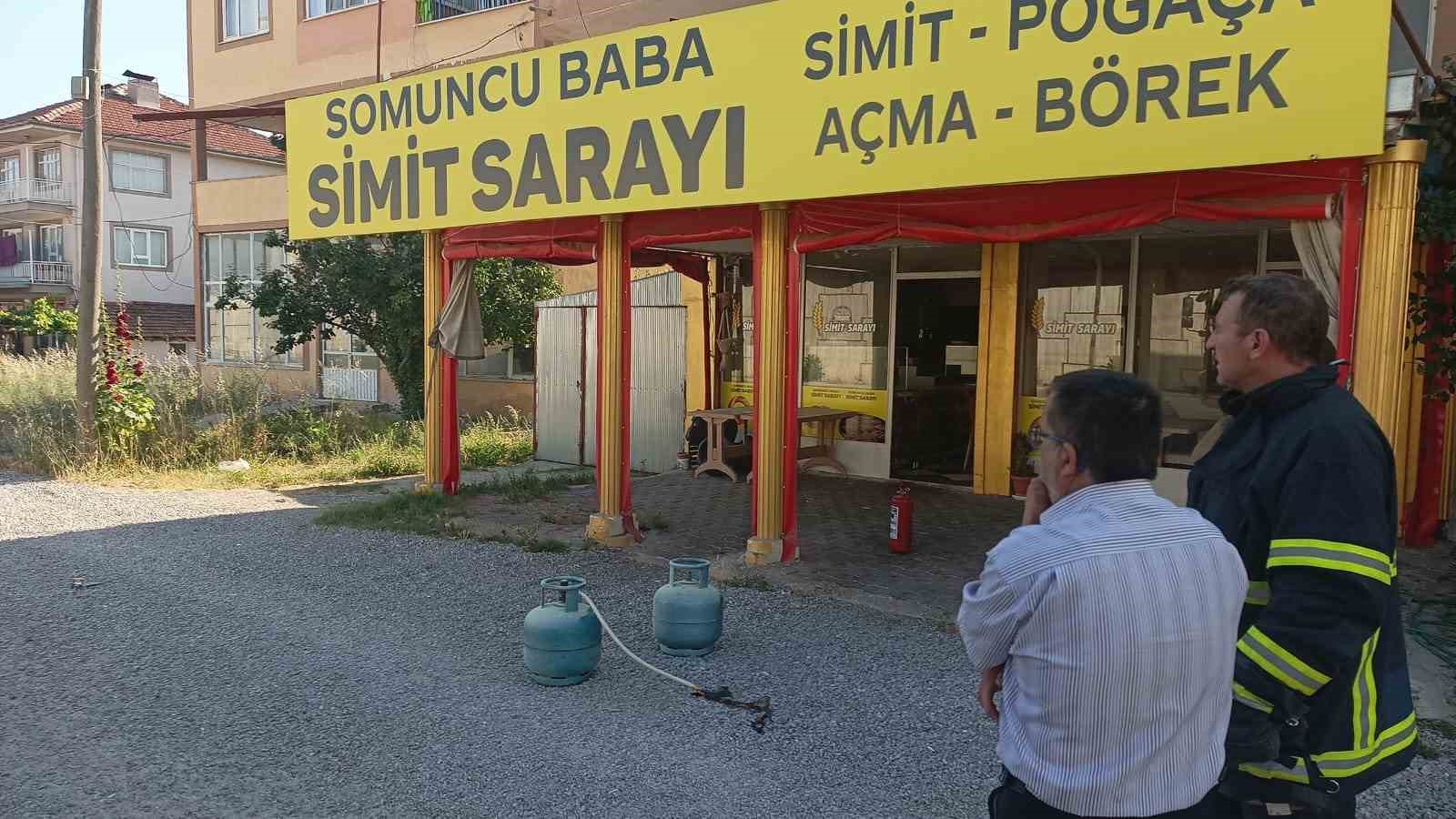 Tüpün hortumu kopunca fırında yangın çıktı