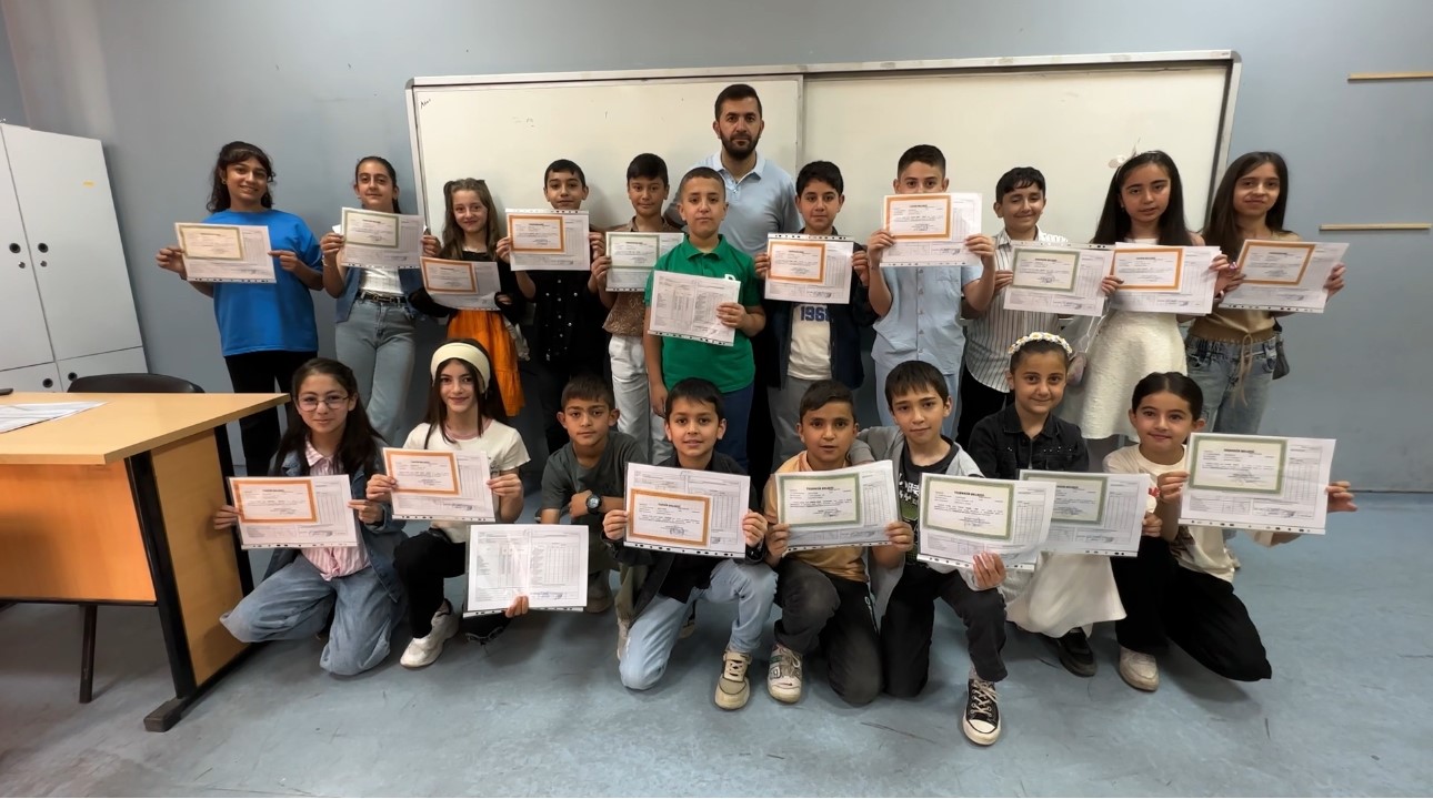 Yüksekova’da karne heyecanı