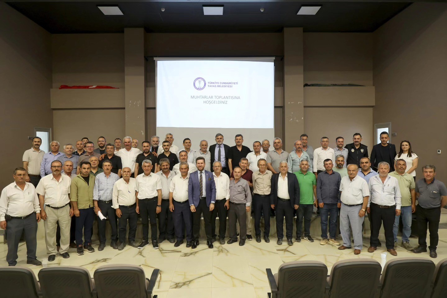 Başkan Tatık mahalle muhtarlarıyla bir araya geldi
