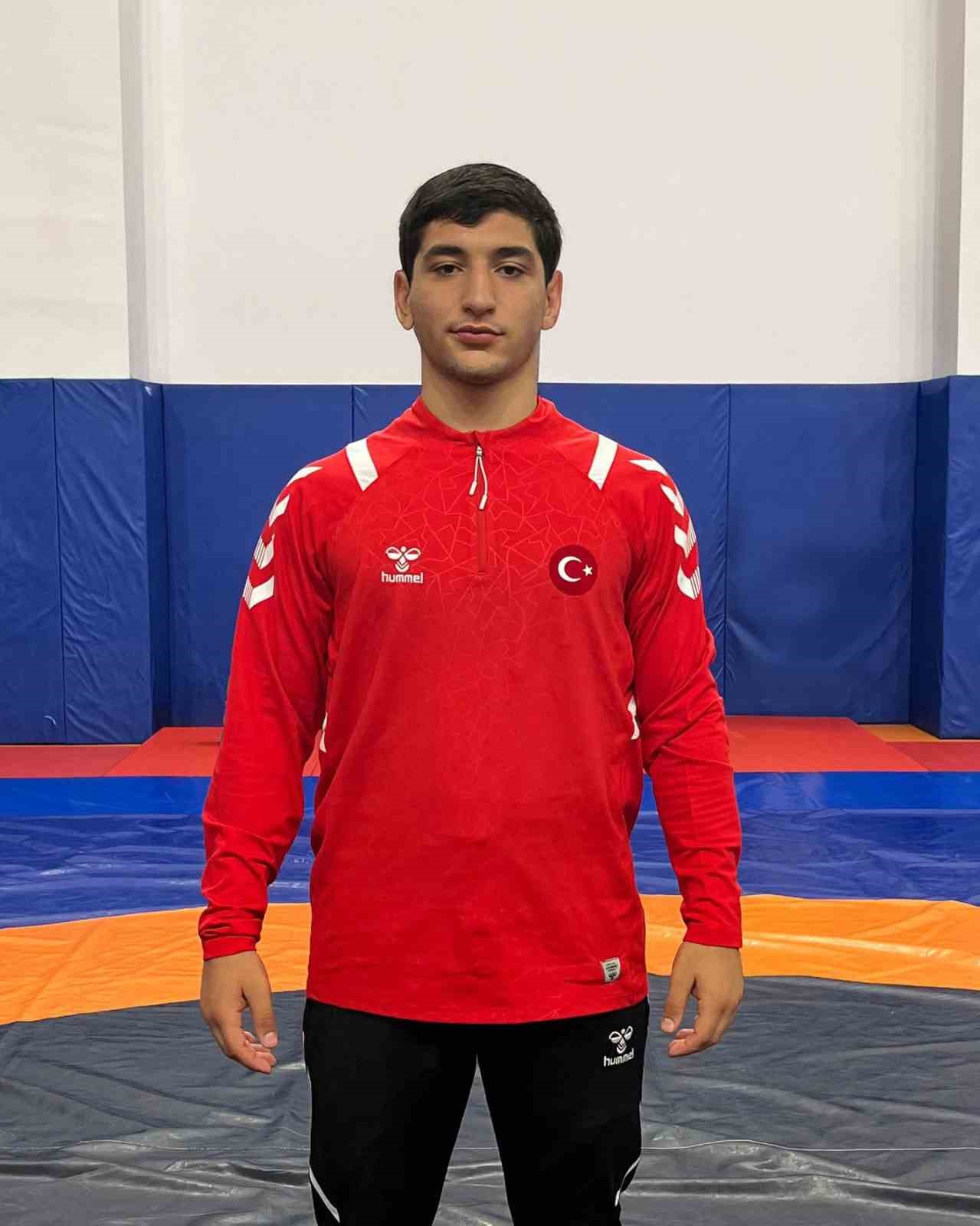 Avrupa Şampiyonası&rsquo;nda ay-yıldızlı forma ile mindere &ccedil;ıkacak
