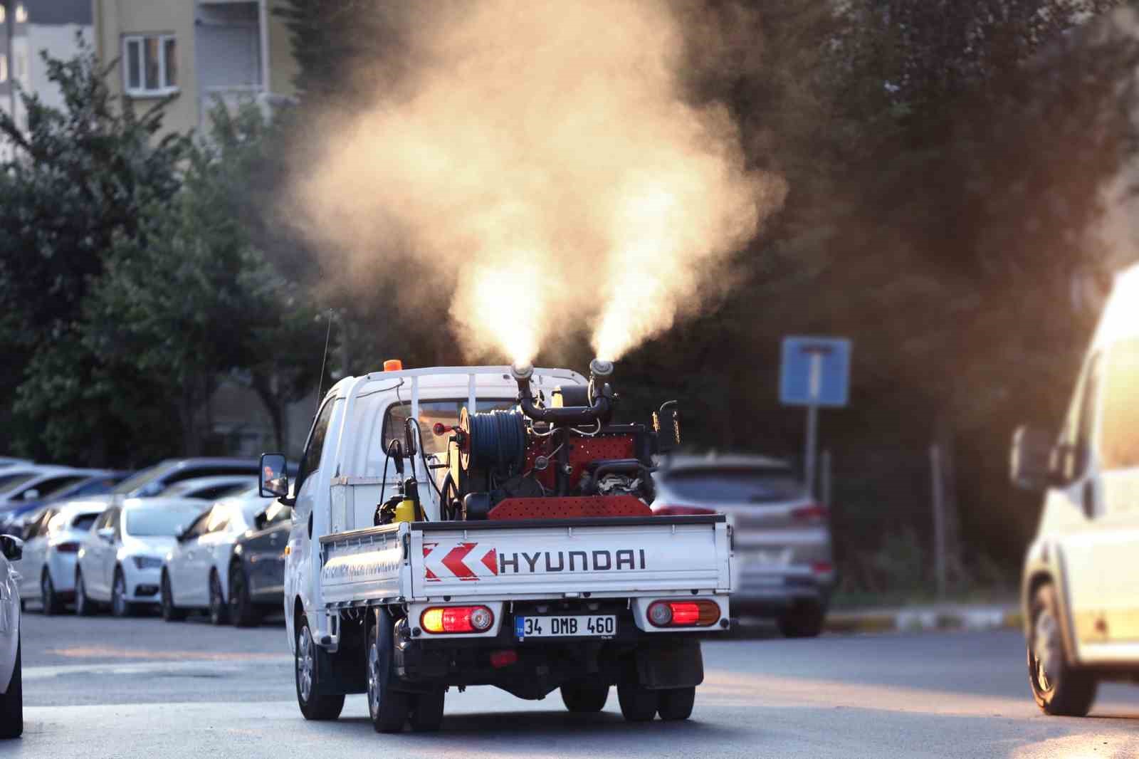 Küçükçekmece’de sivrisineklere geçit yok