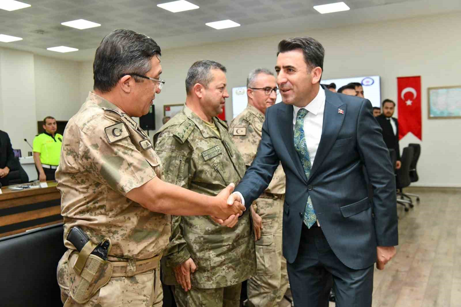 Tunceli&rsquo;de asayiş ve g&uuml;venlik toplantısı
