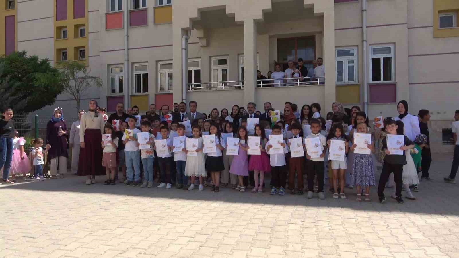 Şırnak&rsquo;ta 188 bin &ouml;ğrenci karne aldı
