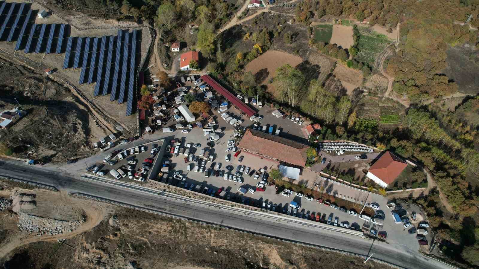 Tarihi hayvan pazarında şap g&ouml;r&uuml;ld&uuml;
