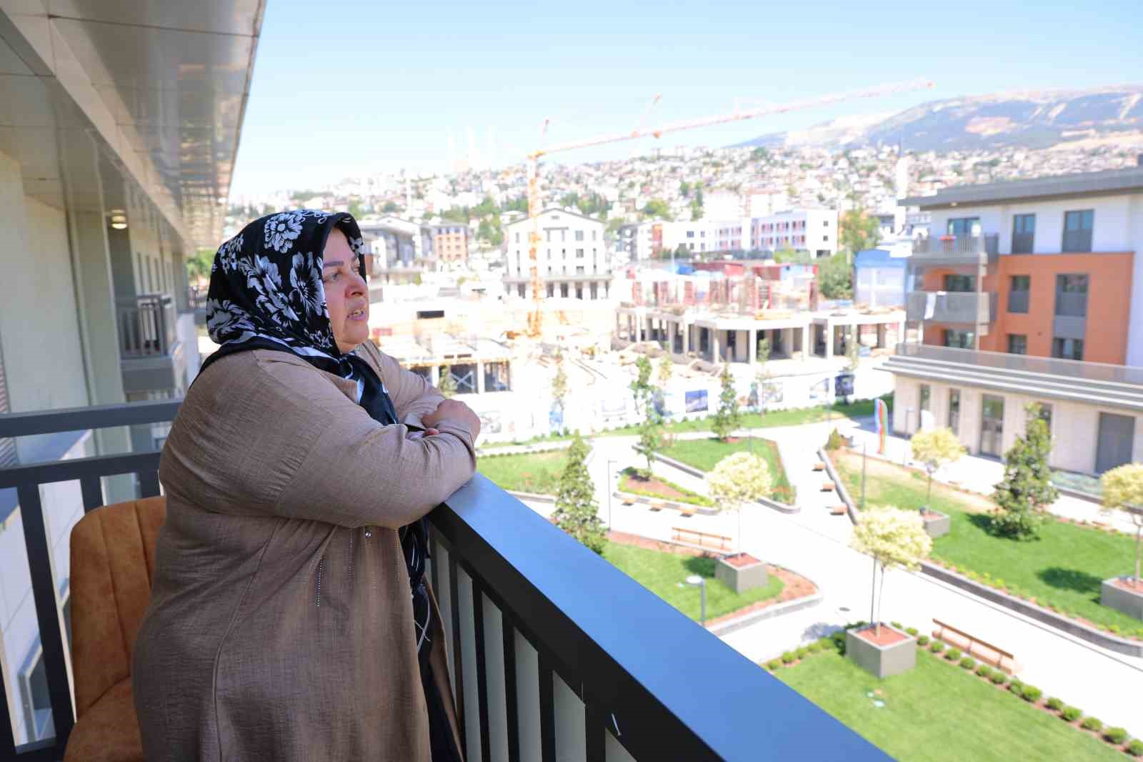 Erdoğan ve Aliyev’i evinde ağırlayan anne: "Devletimizin arkamızda olduğunu hissetmek güç veriyor"