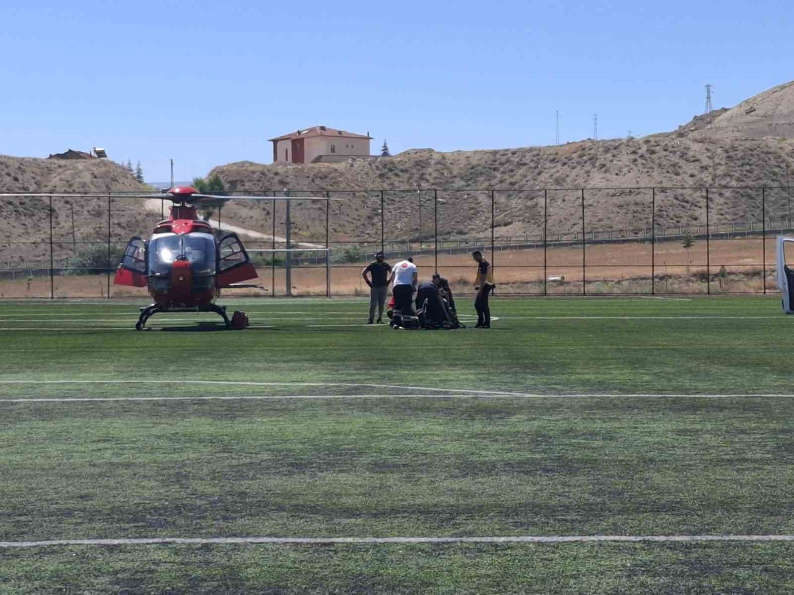 Kalp krizi geçiren hasta hava ambulansı ile Malatya’ya sevk edildi
