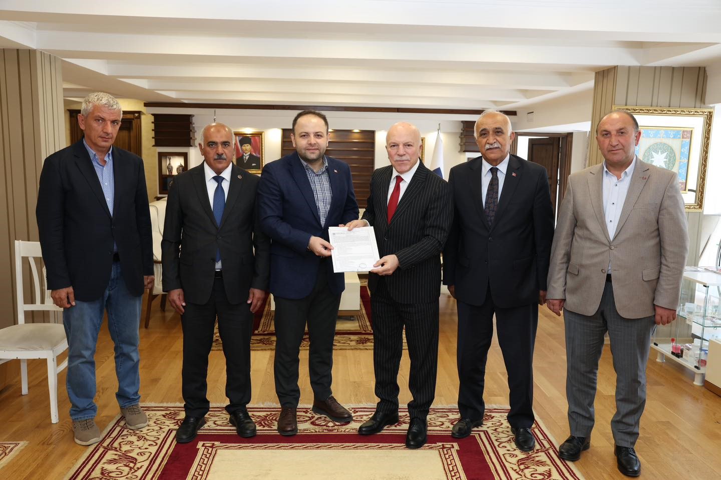 Başkan Sekmen’den Ardahan’a destek